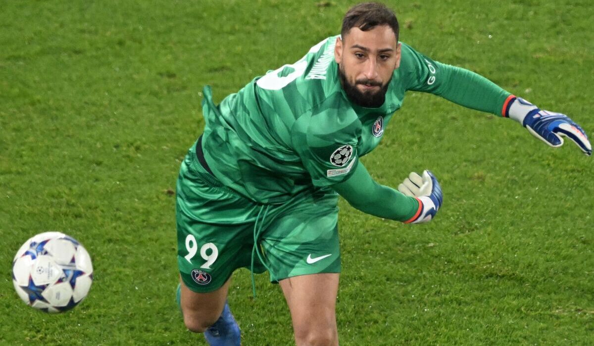 KIPER Paris Saint-Germain (PSG), Gianluigi Donnarumma.