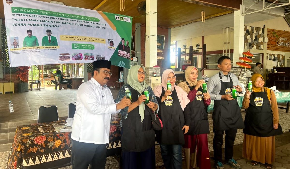 Pelatihan pembuatan sabun