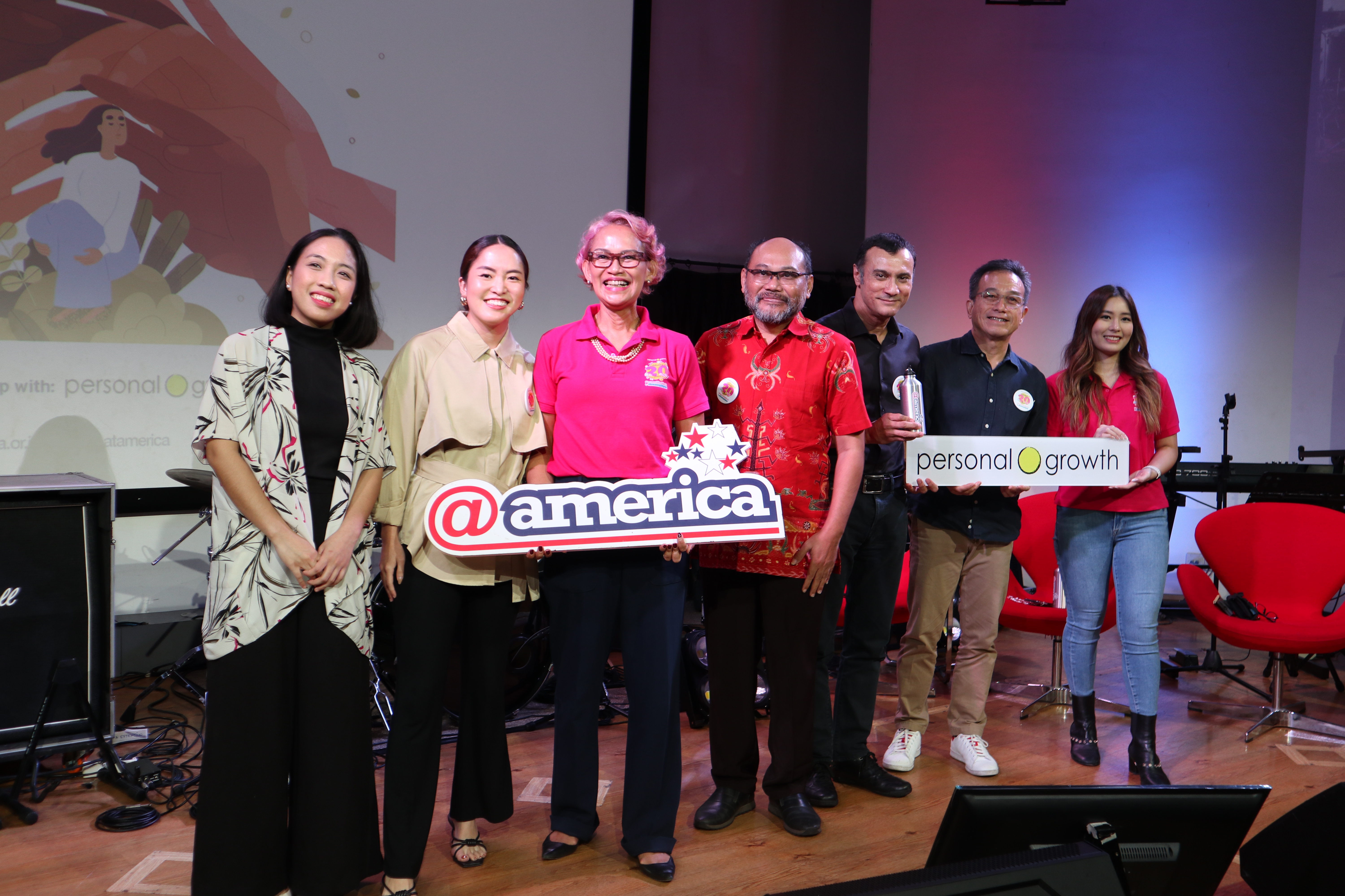 Talkshow “Impact the World by #BreakingStigma” pada Sabtu (11/11/), pukul 13.30 - 15.00 di @america, The Pacific Place Mall, Jakarta.