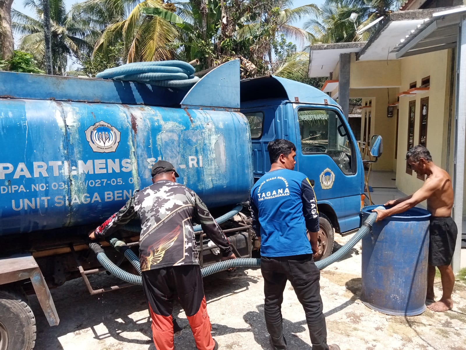 BPBD Pangandaran masih Mendistribusikan Air Bersih