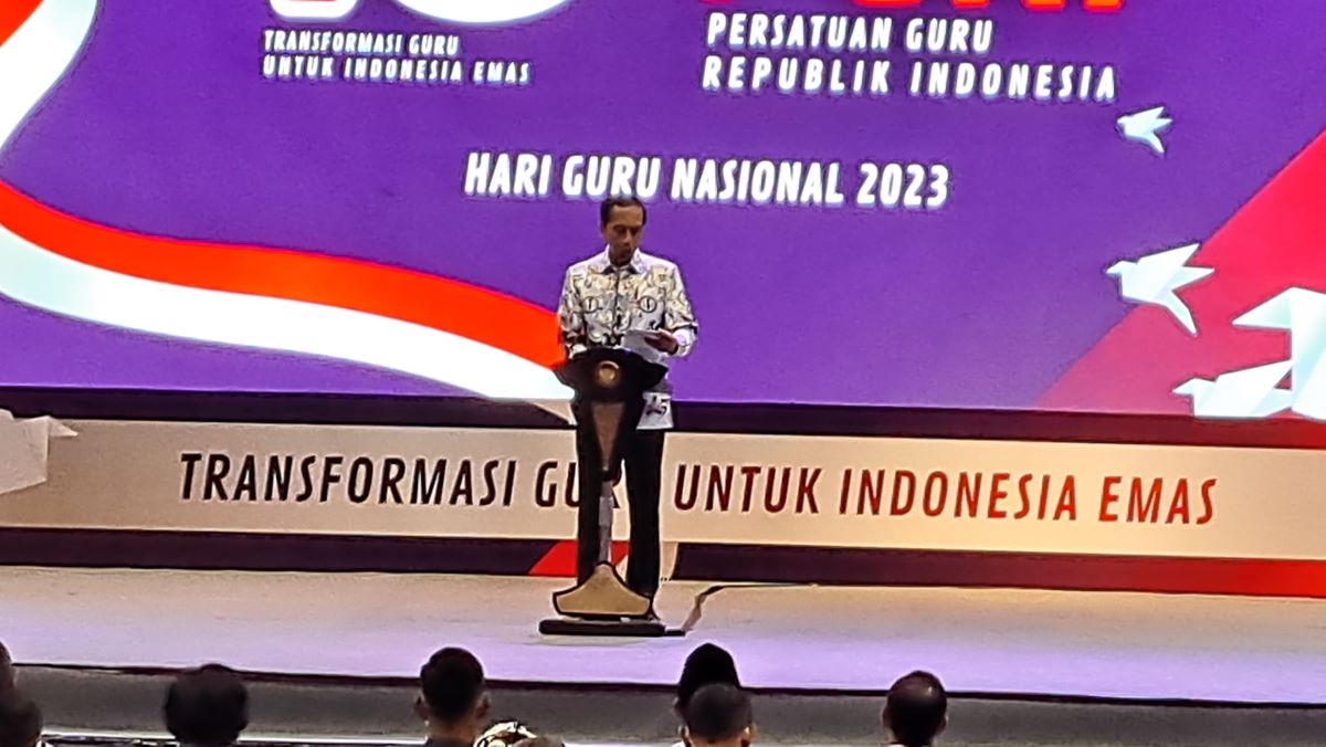Presiden mengaku terkejut membaca survei Rand Corporation yang menunjukan tingkat stres guru tinggi.