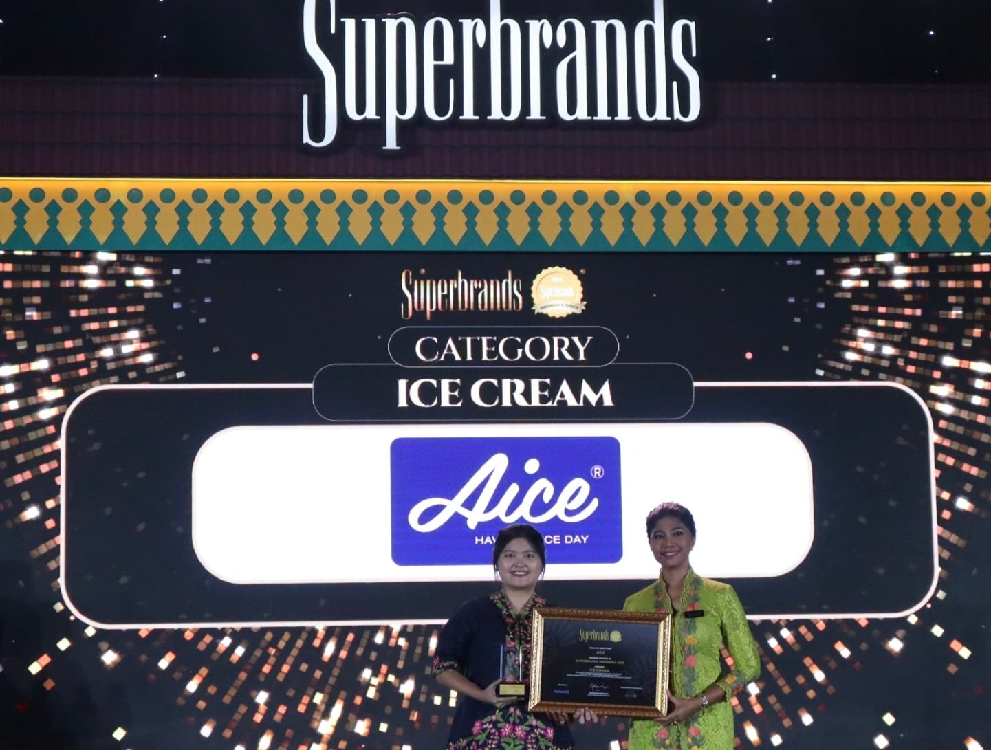 Penghargaan Superbrands untuk Aice Group
