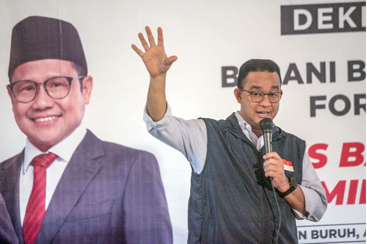 Legislator dari Fraksi NasDem itu menilai program Anies membangun stadion standarisasi FIFA di Sumatra Utara realistis dan siap mengawalnya.