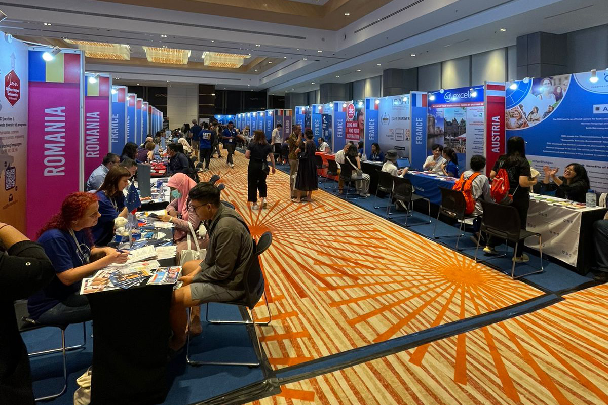 Pameran Pendidikan Tinggi Eropa.