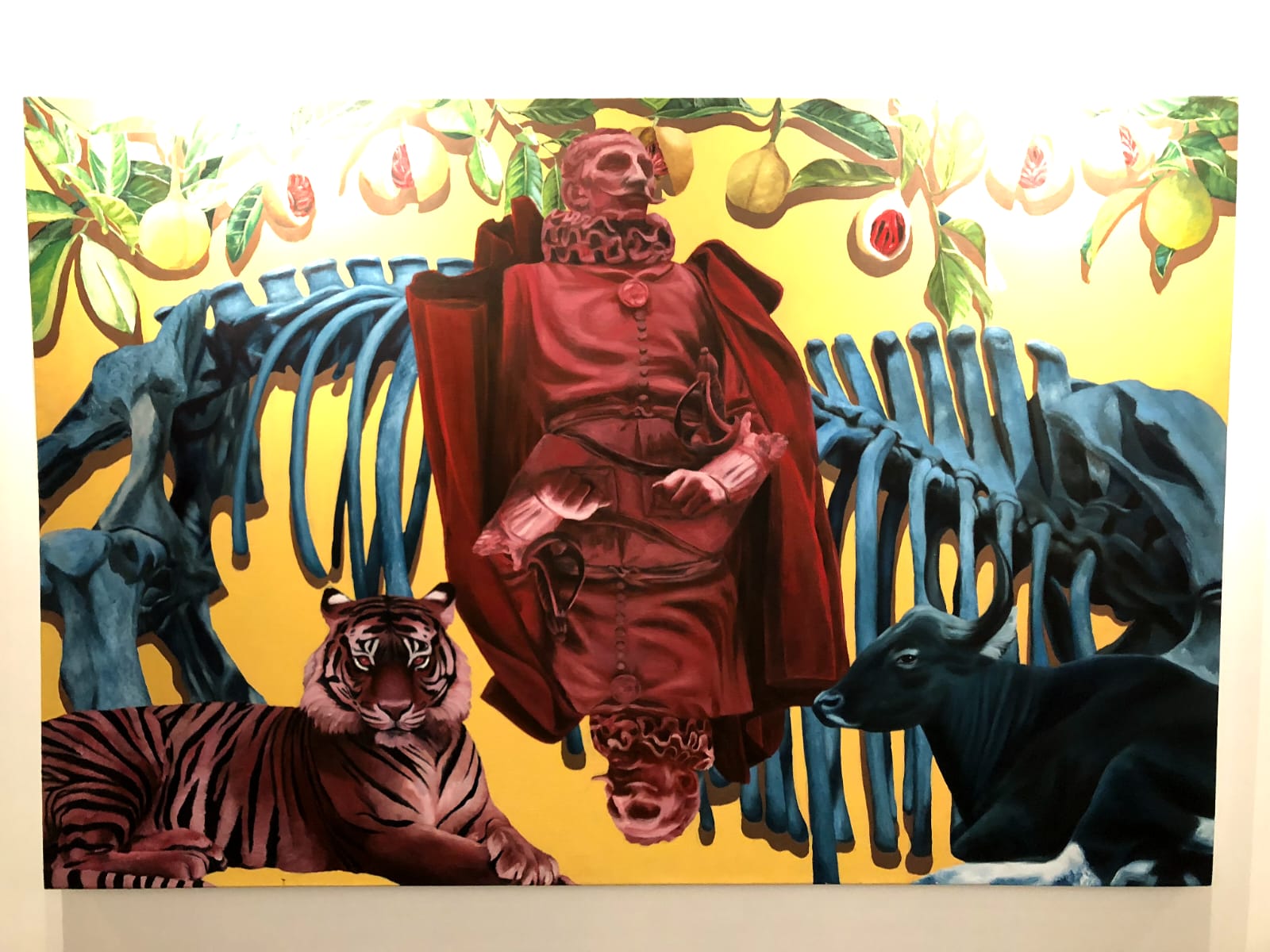 Lukisan karya Arum berkisah tentang Pembantaian di Pulau Banda Neira