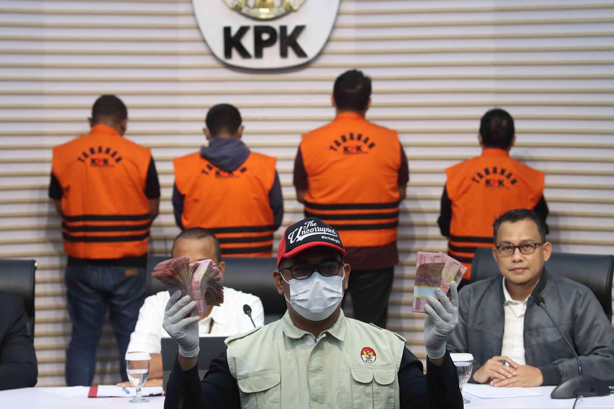 KPK Temukan Catatan Aliran Suap Pengurusan Perkara di Kejari Bondowoso