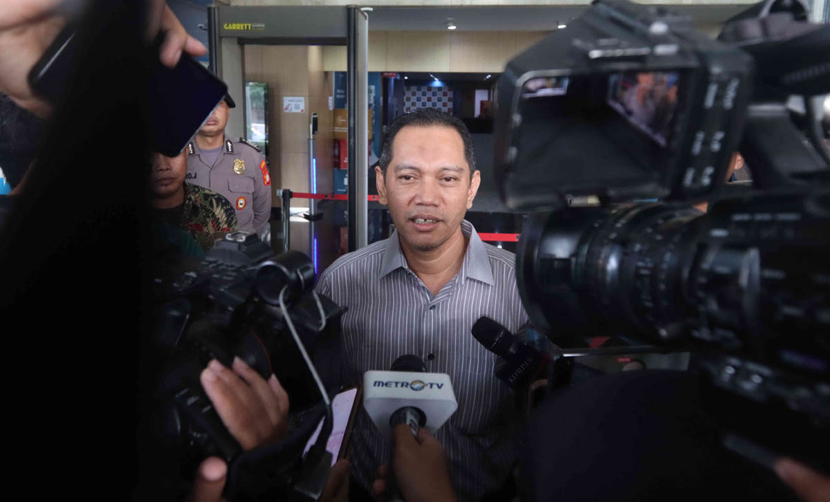 Nurul Ghufron meminta maaf kepada masyarakat atas penetapan tersangka kepada ketua KPK Firli Bahuri terkait pemerasan terhadap Syahrul Yasin