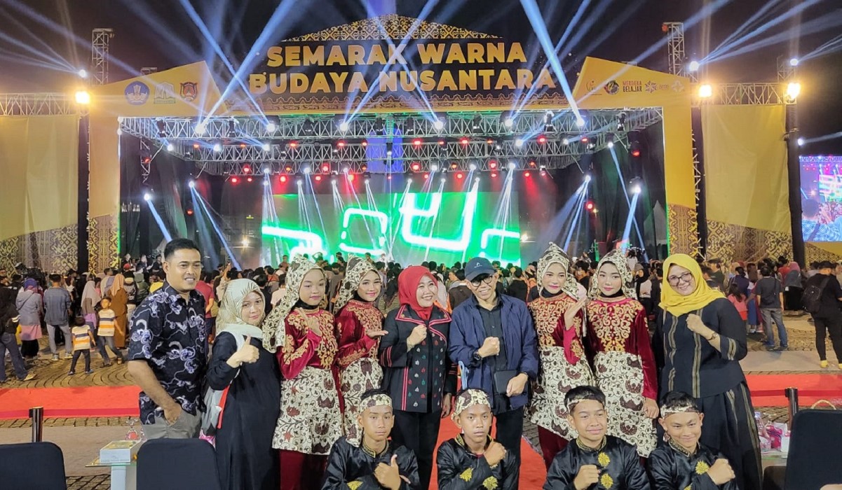 315 penari Saman Gayo dan Ratoh Jaroe yang terdiri dari siswa/siswi sekolah-sekolah wilayah DKI Jakarta dan sekitarnya tampil dalam Semar