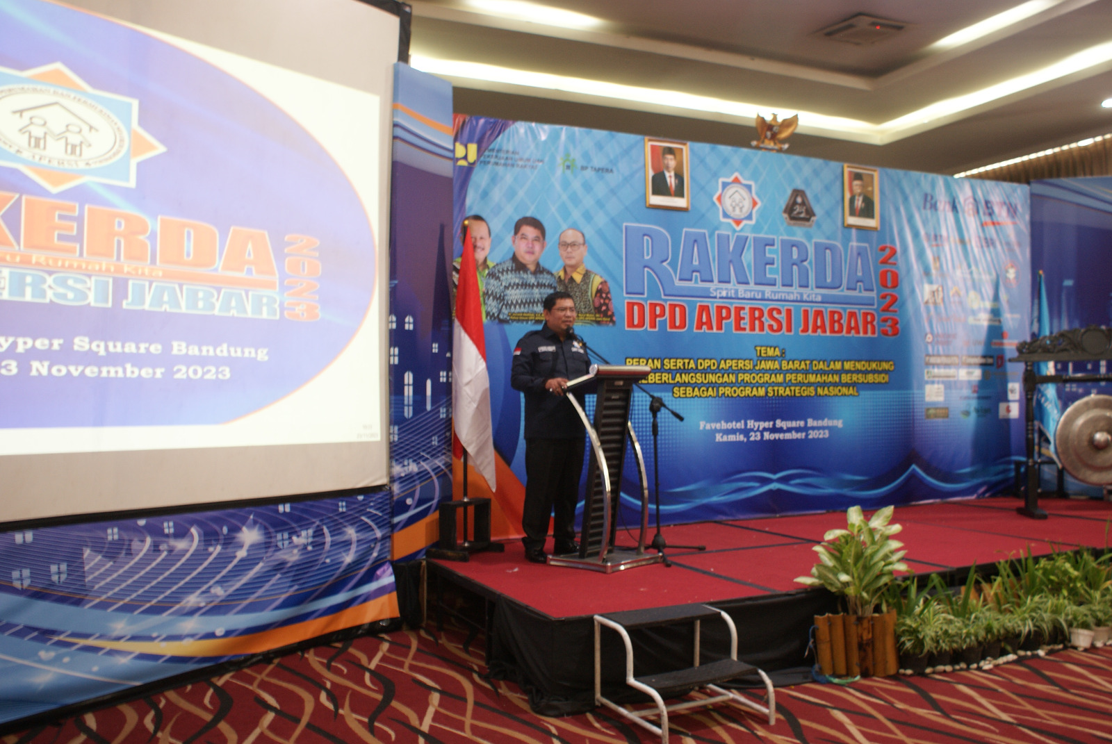 Ketua Umum Apersi Junaidi Abdillah pada acara Rakerda Apresi Jabar 