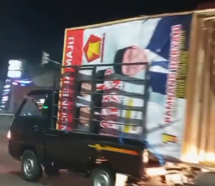 Kubu Prabowo-Gibran Sebut Baliho Masif sebagai Bentuk Semangat Relawan