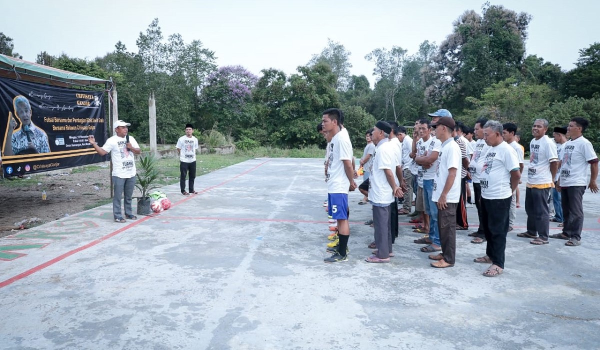 Sukarelawan adakan fun futsal