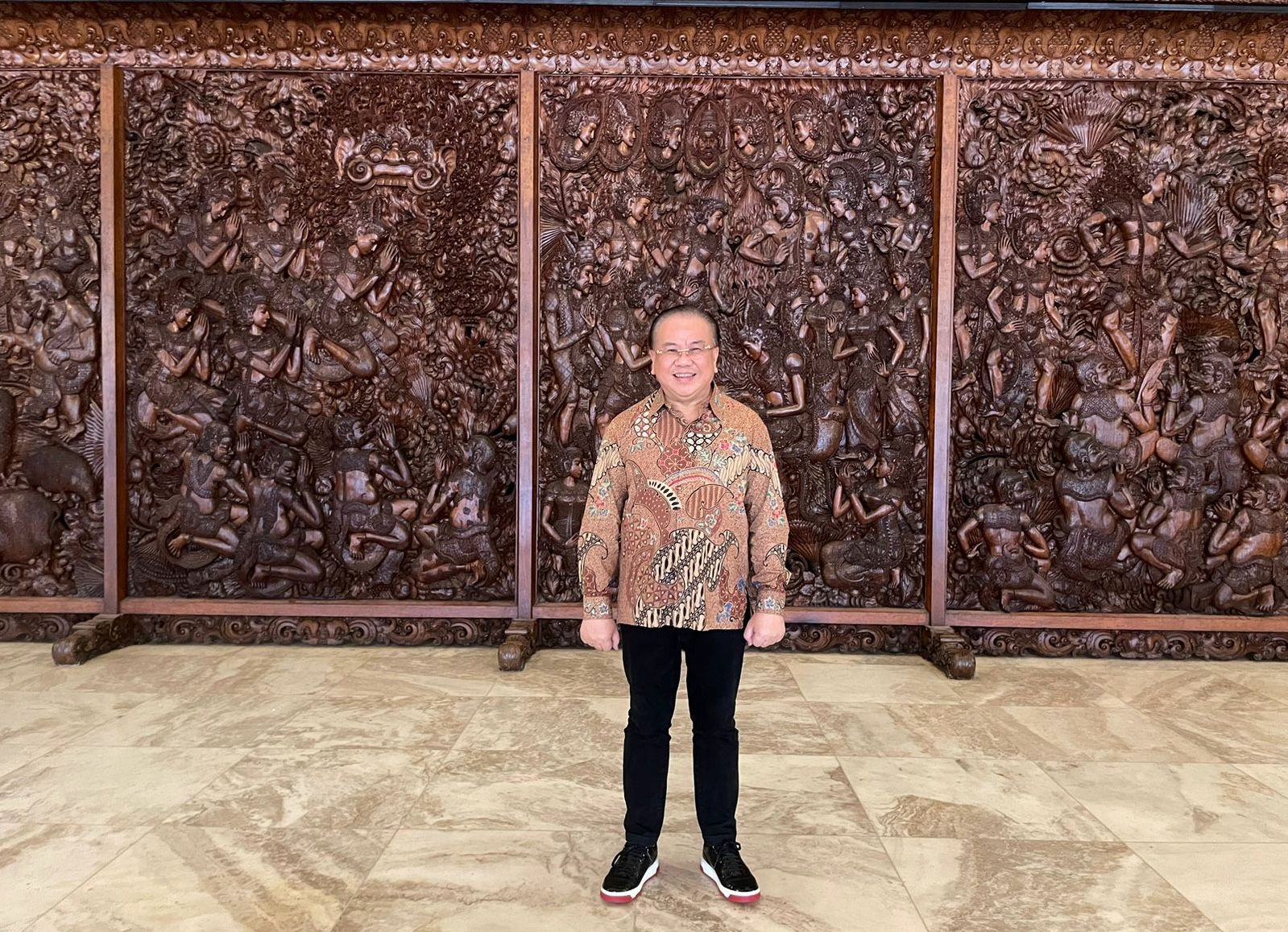  Pengusaha Henry Husada berharap UMKM bisa lebih terlibat dalam mengembangkan pariwisata Jawa Barat.