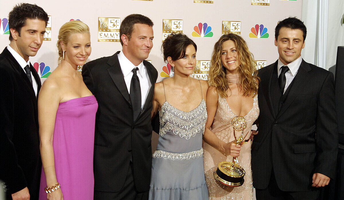 Para pemain serial Freinds di Emmy Awards tahun 2002.