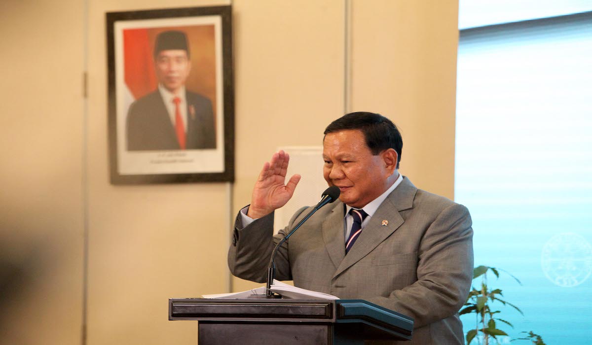  Prabowo mengatakan bahwa wilayah ASEAN membutuhkan stabilitas ekonomi untuk membawa perdamaian bagi orang-orang 