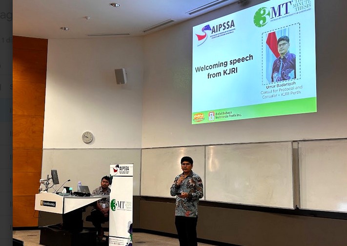 Sambutan dari  Konsul Protokol dan Konsuler KJRI Perth, Umar Badarsyah.