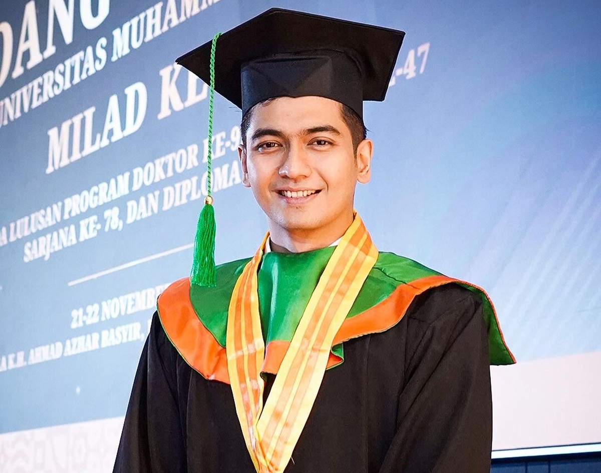 Teuku Ryan saat wisuda S2-nya