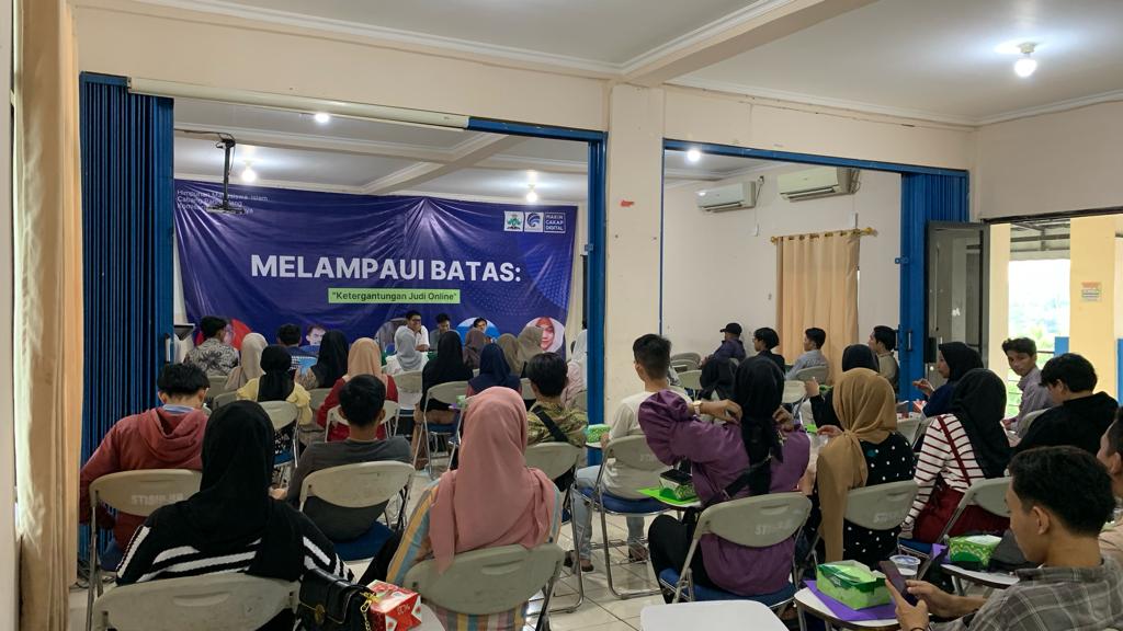 Himpunan Mahasiswa Indonesia (HMI) cabang Pandeglang, Banten menyosialisasikan bahaya judi online untuk masyarakat se Banten Raya