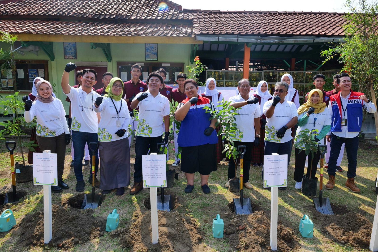 PT Kilang Pertamina Internasional (PT KPI) RU IV Cilacap melaksanakan program Sekolah Energi Berdikari (SEB) Pertamina di Cilacap.