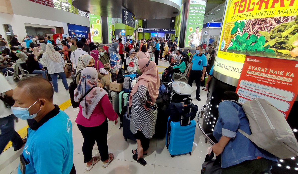 Antisipasi Lonjakan Penumpang di Libur Nataru, Kemenhub Siapkan Sarpras Transportasi
