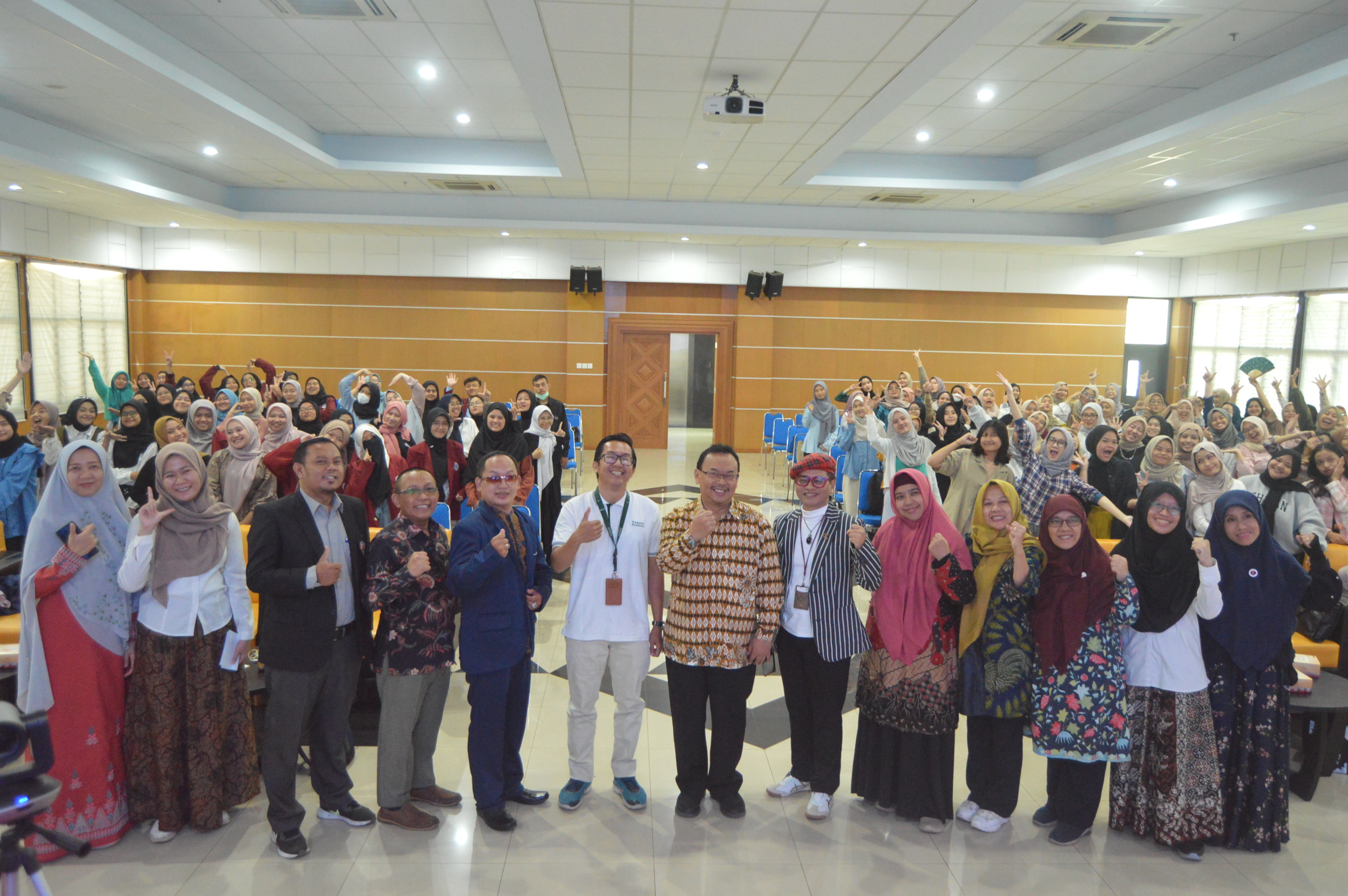 PGPAUD FIP UPI bekerja sama dengan Tanoto Foundation menyelenggarakan Seminar sosialisasi MBKM di Bandung.