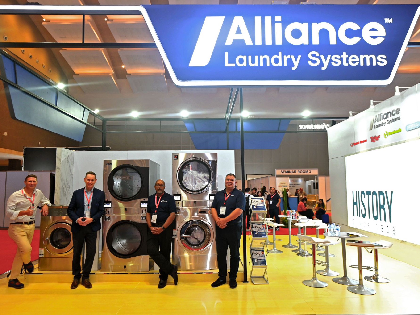 Permintaan laundry komersial meningkat sekitar 15% di Indonesia. Lonjakan ini terjadi karena ada perubahan dari kebiasaan masyarakat.