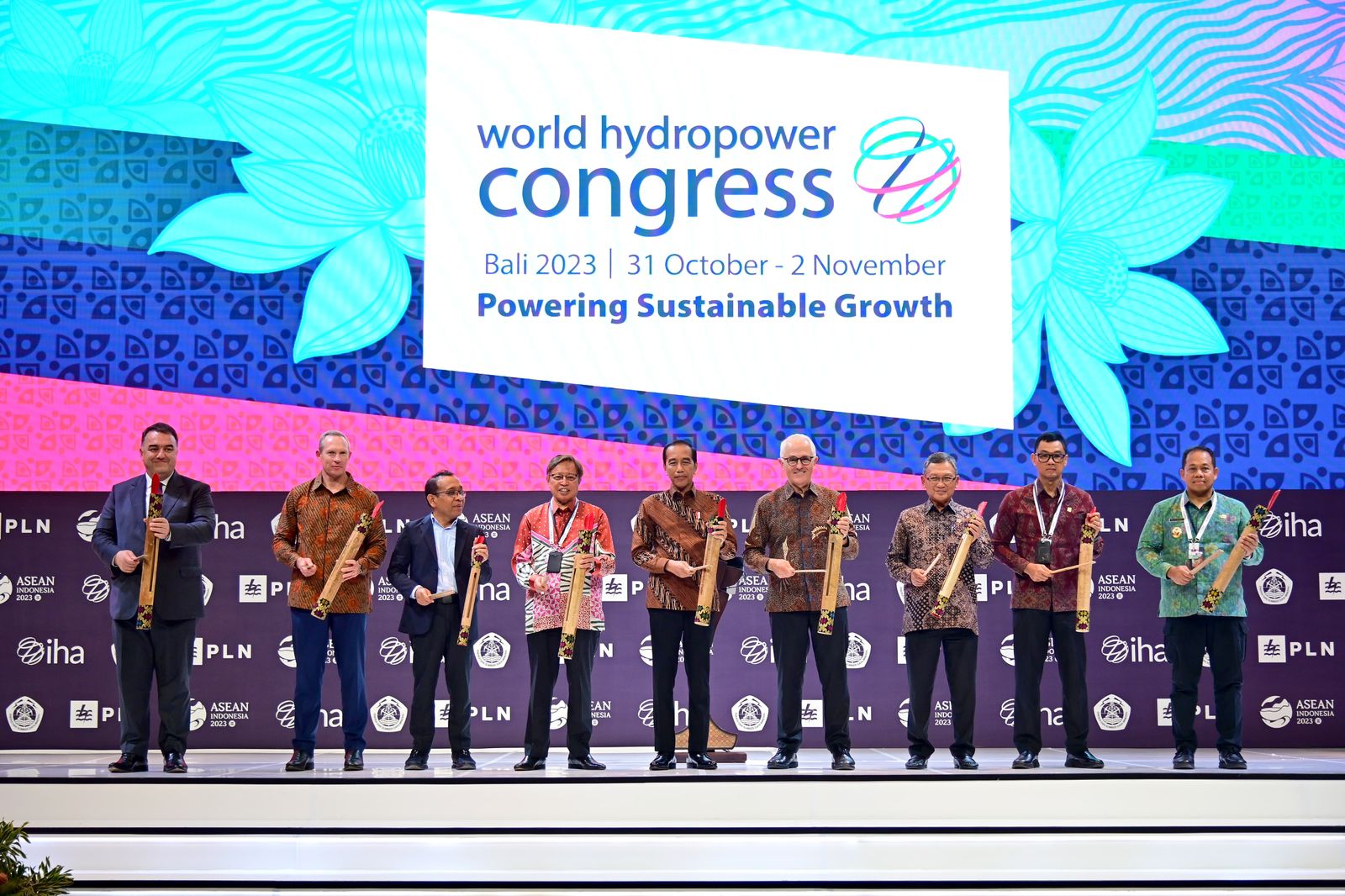 Presiden Jokowi secara resmi membuka World Hydropower Congress 2023 yang digelar di Nusa Dua, Bali, pada Selasa (31/10/2023)