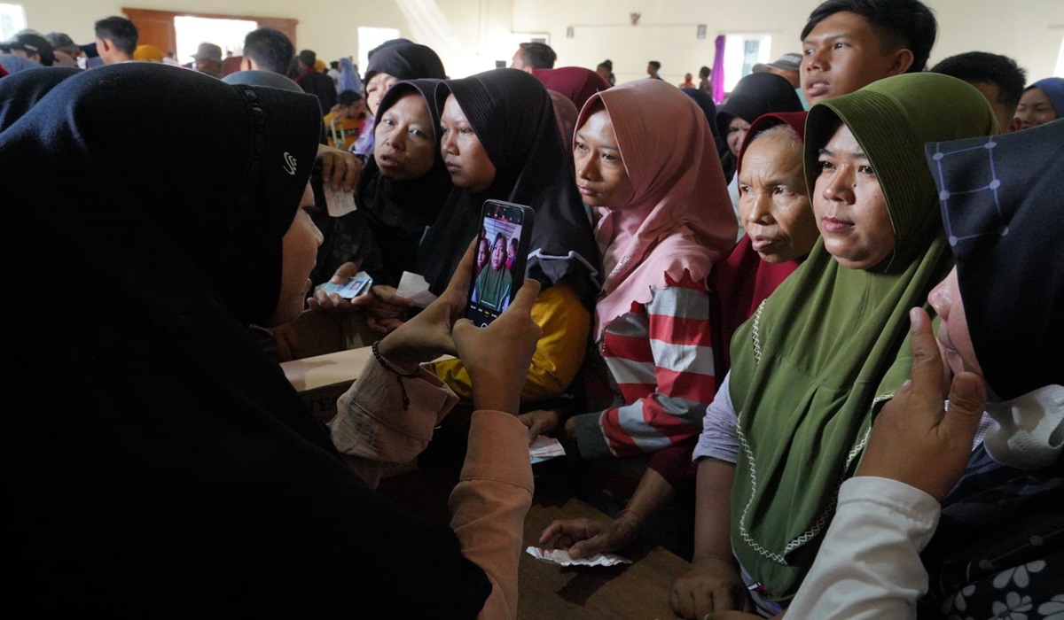 Sahabat Ganjar Gelar Bazar Murah di Klaten
