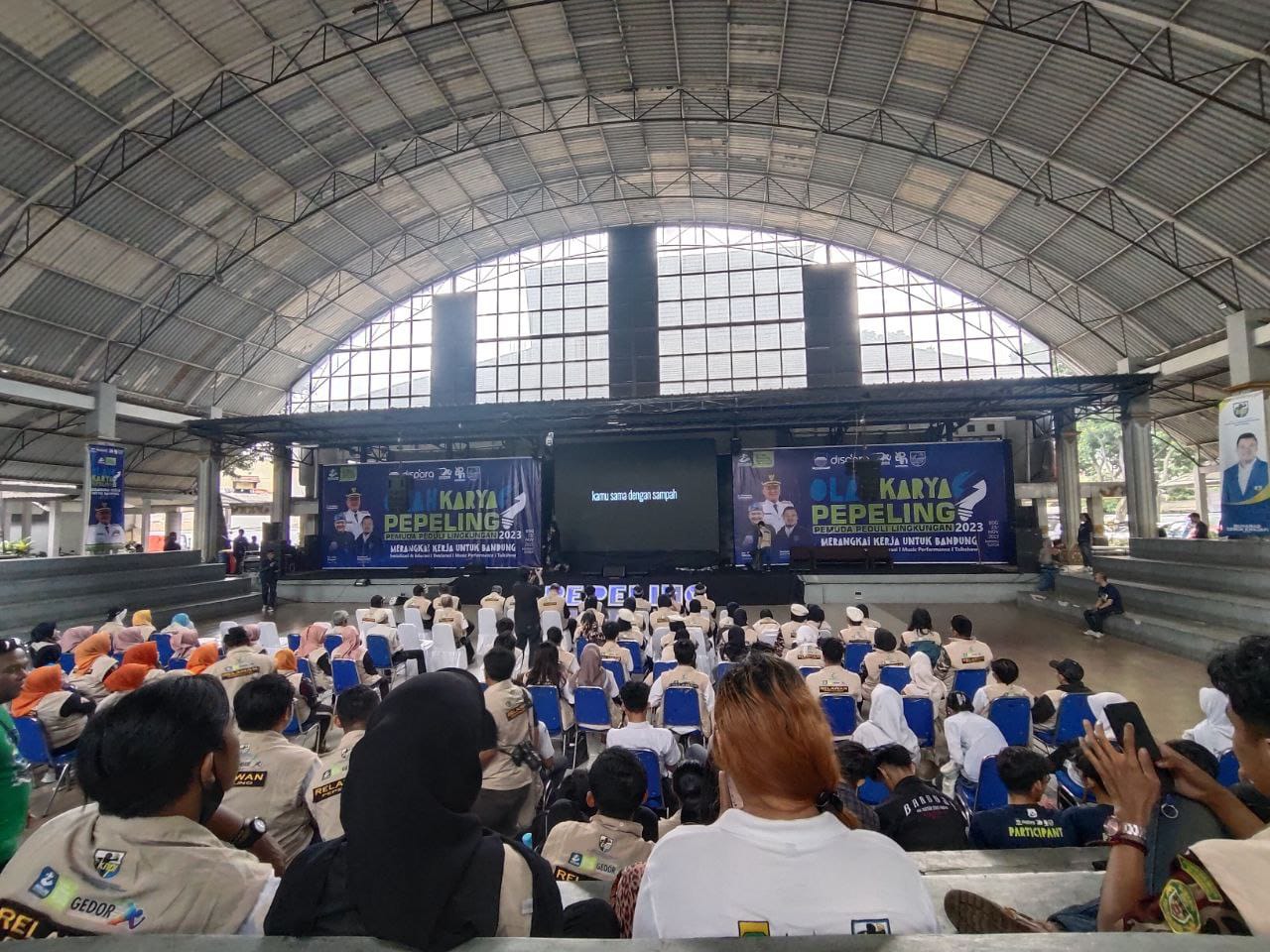 Tanggulangi Sampah, Kota Bandung Bentuk Relawan Pemuda Peduli Lingkungan