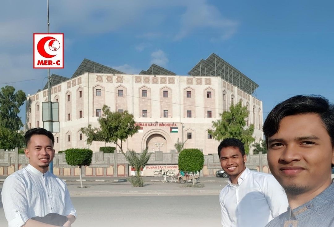 Tiga WNI yang menjadi relawan di Gaza, Palestina.