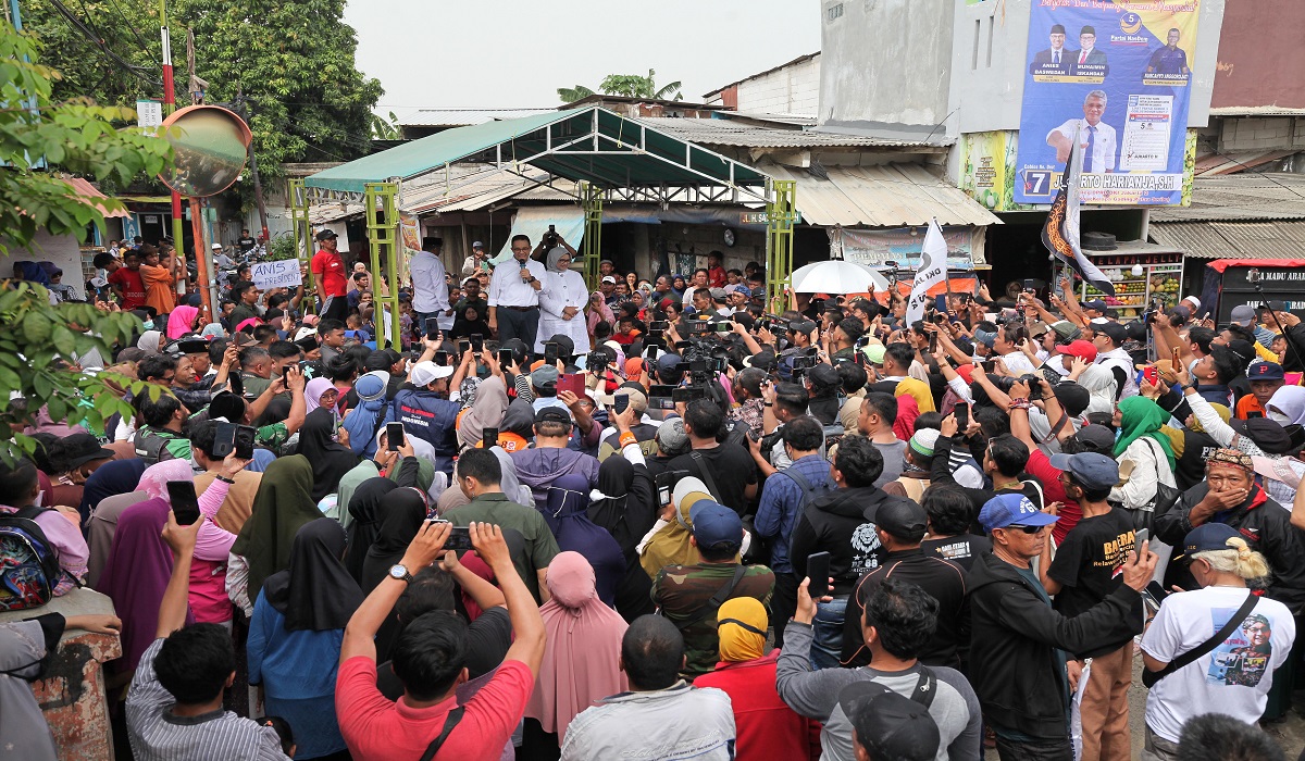 Capres Anies Baswedan berkampanye di Tanah Merah, Koja, Jakarta Utara