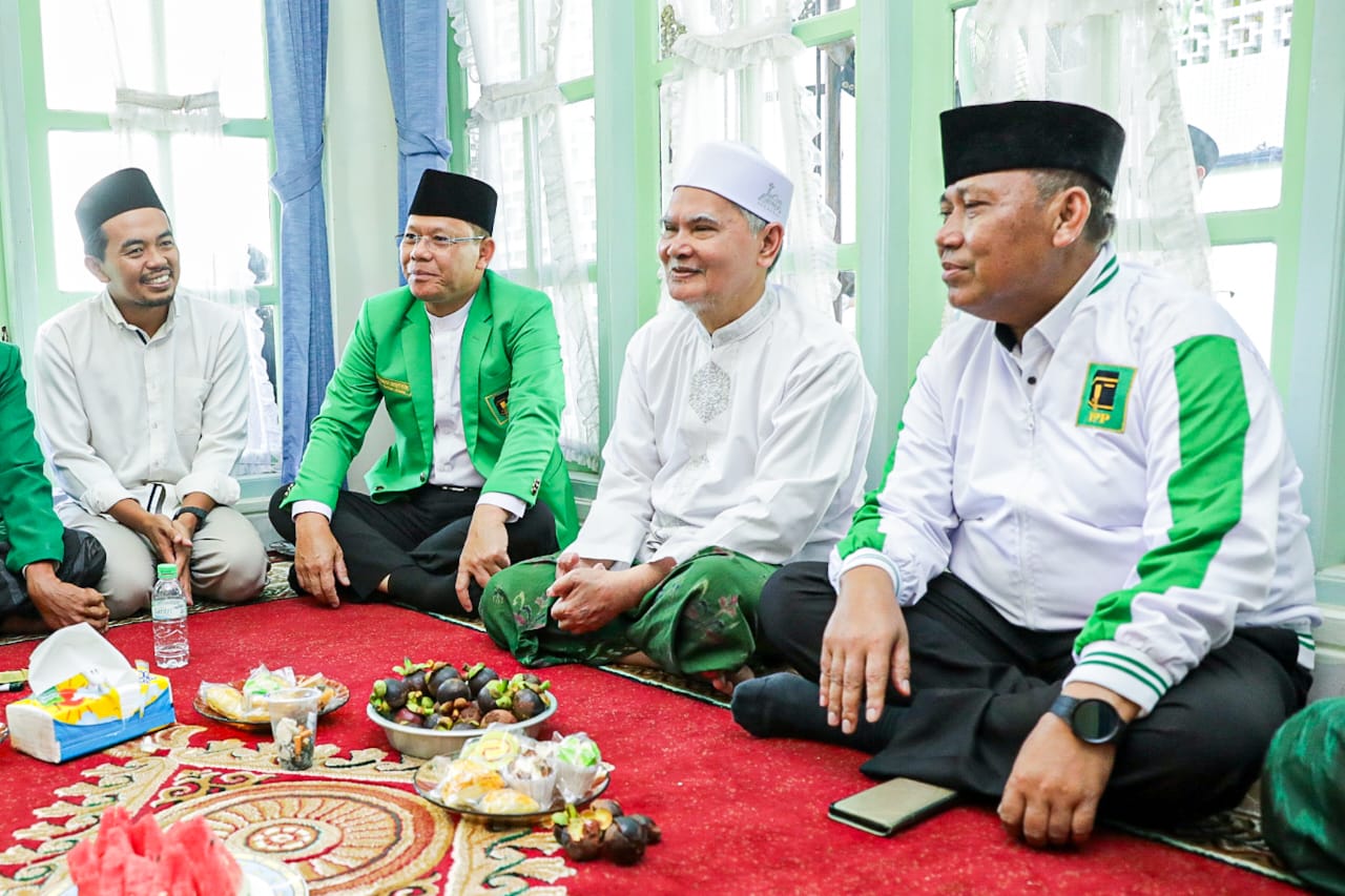 Wakil Rais Aam PBNU Afifuddin Muhajir nyatakan dukungannya ke Ganjar-Mahfud