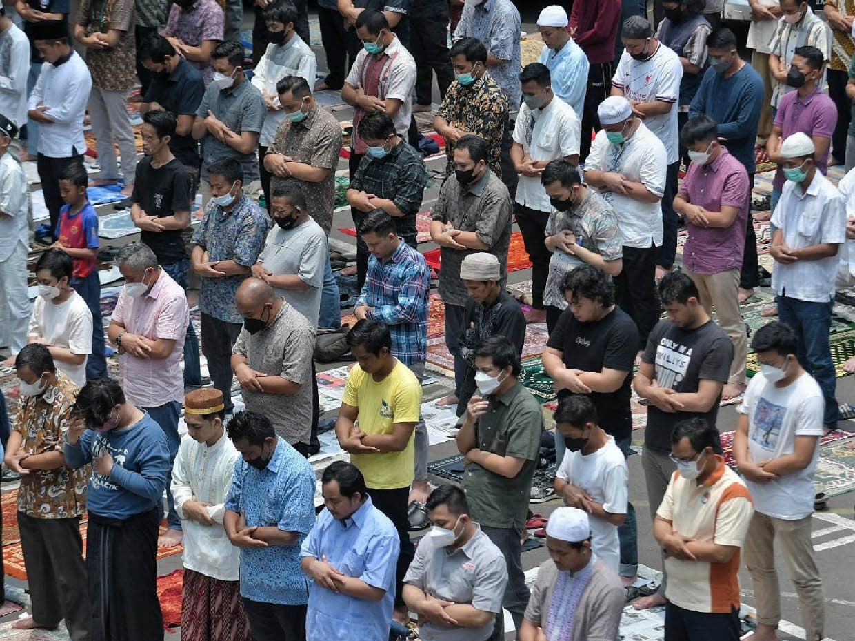 Membaca Amin setelah Surat Al-Fatihah dalam Salat Berjemaah