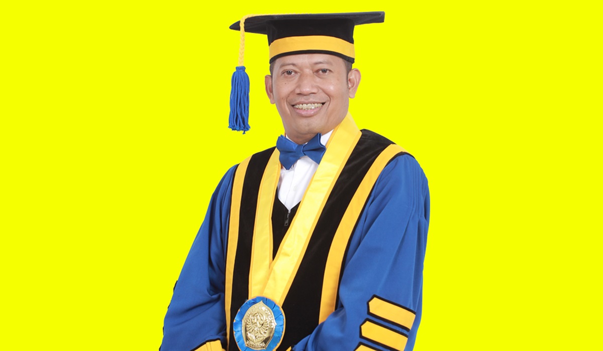 Prof Suharnomo
