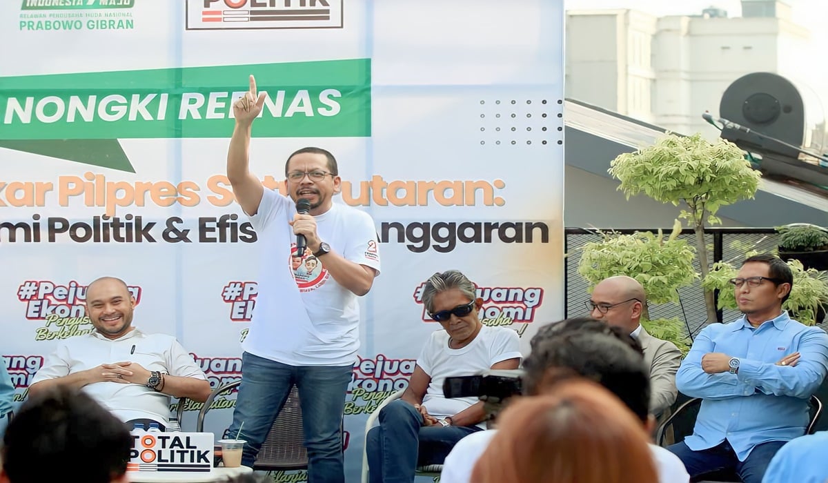 Ketua Umum GSP Muhammad Qodari (tengah)