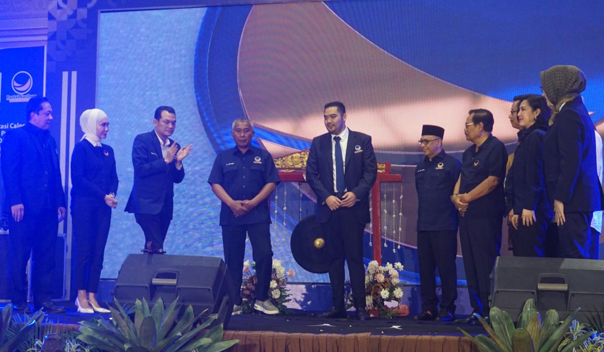 Ketua Badan Pemenangan Pemilu DPP Partai NasDem, Prananda Surya Paloh menargetkan 4 kursi DPR dari Kalimantan Selatan dan 14 kursi di DPRD.