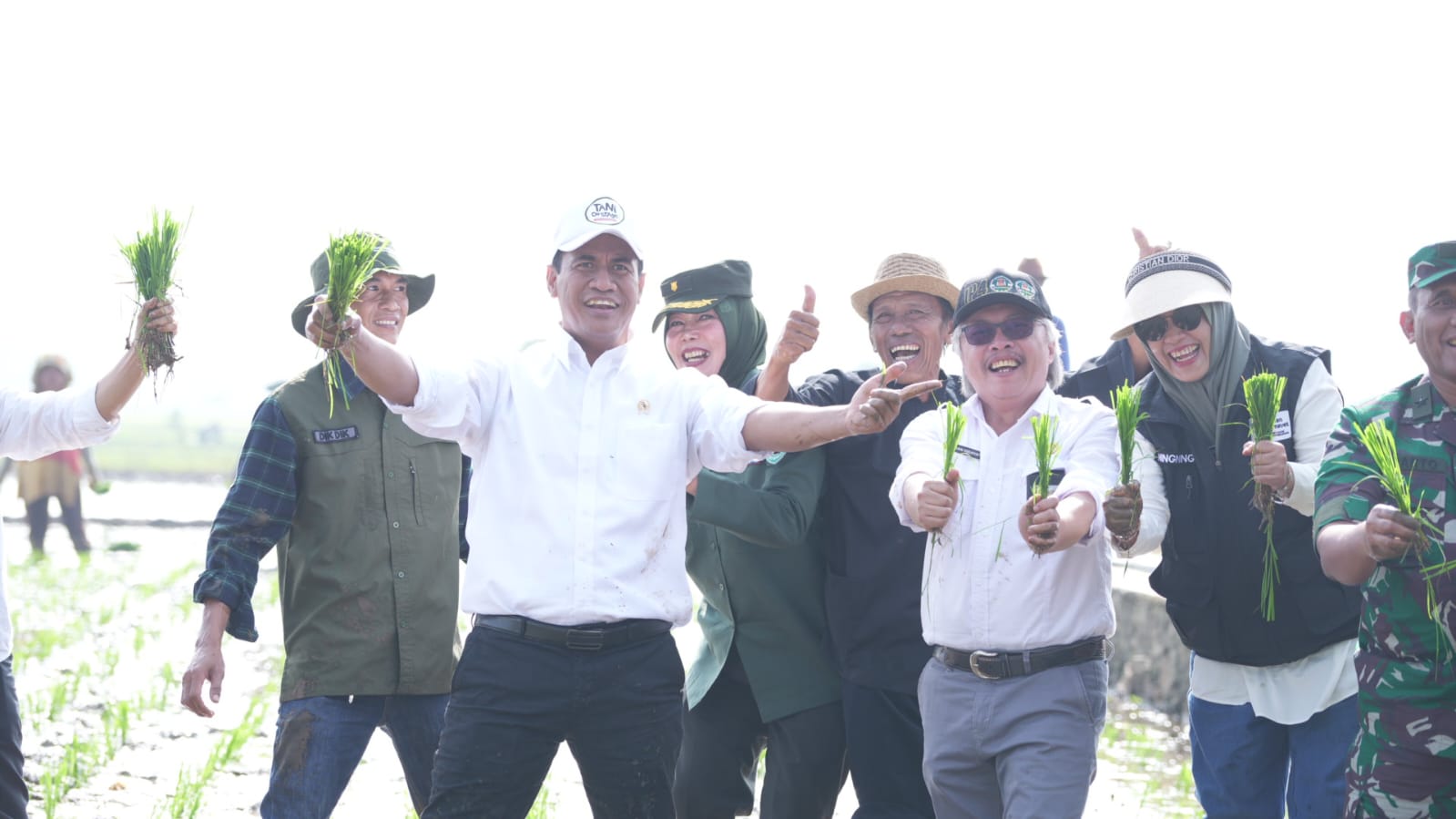 Tanam Padi Serentak, Mentan Optimistis Produktivitas Jabar Terdongkrak  