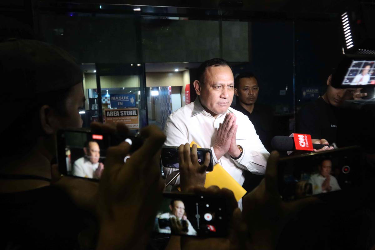 Kuasa hukum Firli Bahru mengatakan kliennya berupaya hadir di sidang vonis etik Dewas KPK setelah pemeriksaan di Bareskrim.