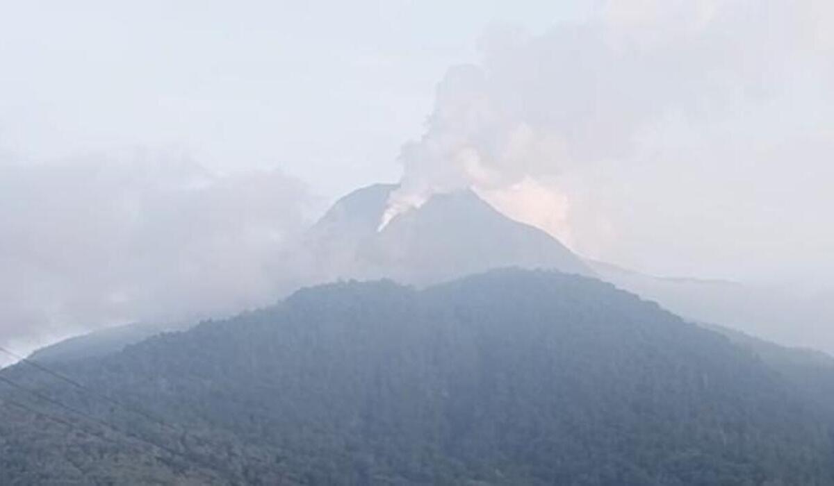 Pascaerupsi, Gunung Lewotobi Laki-laki NTT Masih Berstatus Waspada
