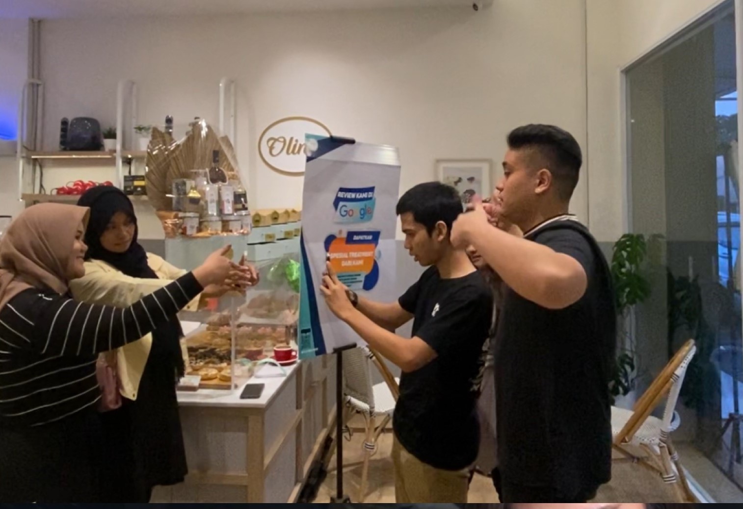 Fine Creative membangun citra atau branding UMKM yang menjadi jantung dari UMKM itu sendiri.