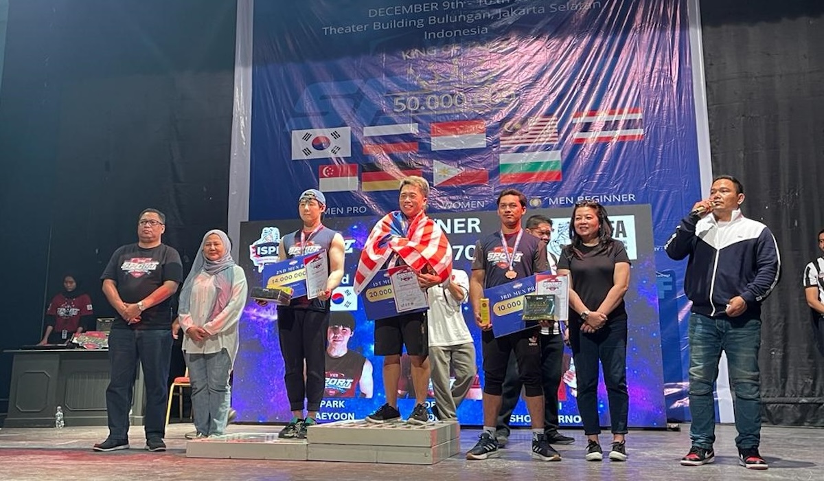 Ajang Vier Sports Arm Wrestling