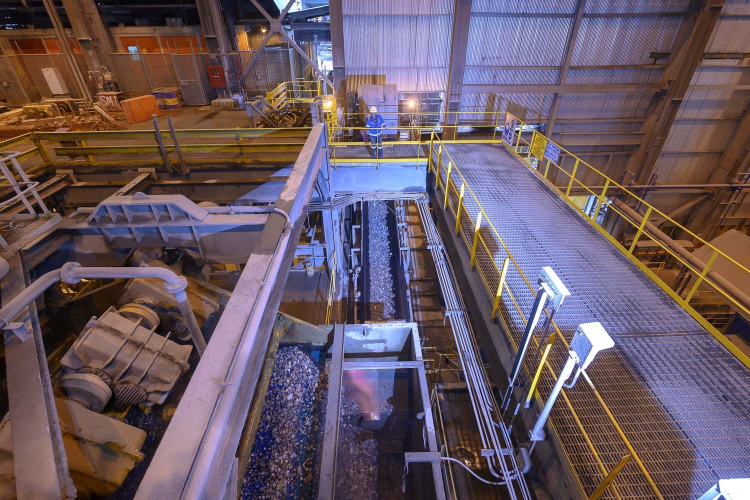 Anggota Grup Mind Id, PT Freeport Indonesia (PTFI) melalui PT Smelting yang menjalankan smelter tembaga di Kabupaten Gresik, Jatim.