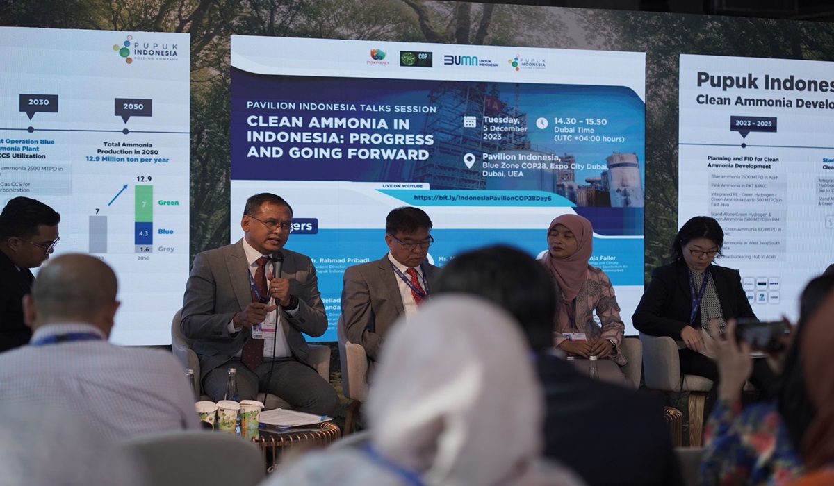 Diskusi dengan tema Clean Ammonia di Pavilion Indonesia, Dubai, Selasa (5/12). 