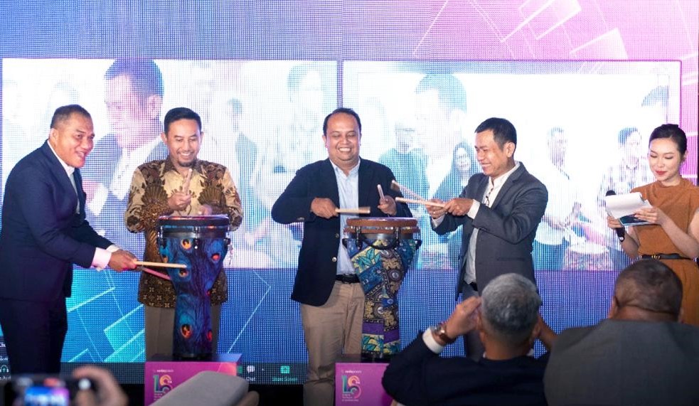 Perusahaan business advisor asli Indonesia Veda Praxis memperluas bisnis ke Vietnam. 