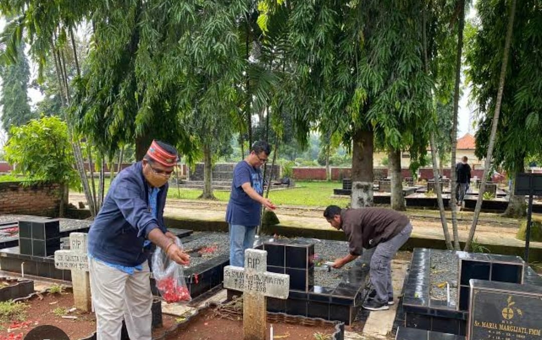 Warga berziarah jelang Natal