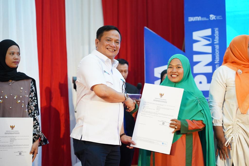 Target PNM Fasilitasi 1 Juta Sertifikat NIB Tercapai