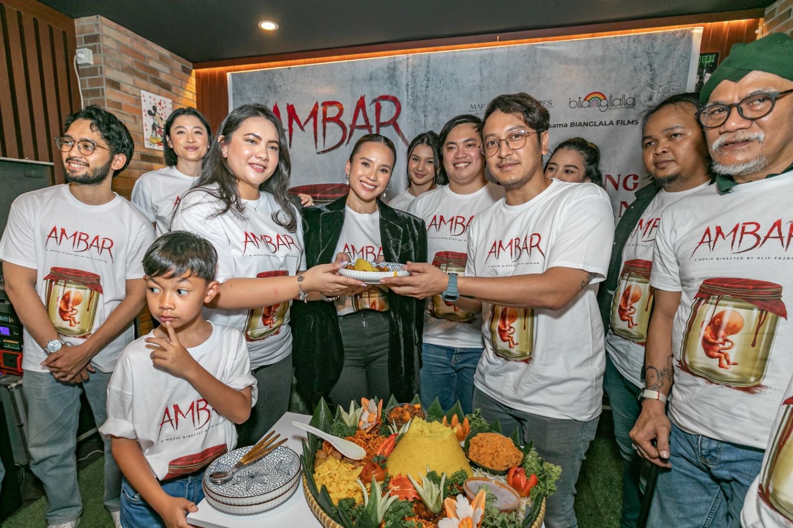 Para pemain Film Ambar