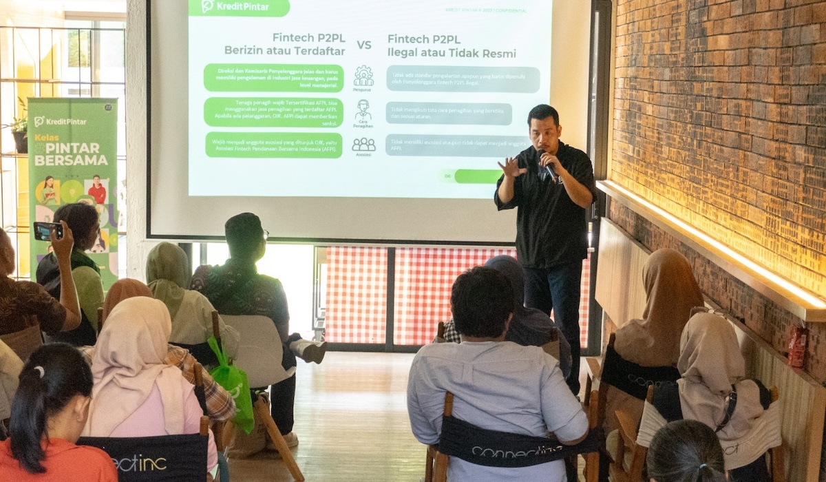 Kredit Pintar Gelar Kelas Fotografi untuk UMKM dan Blogger