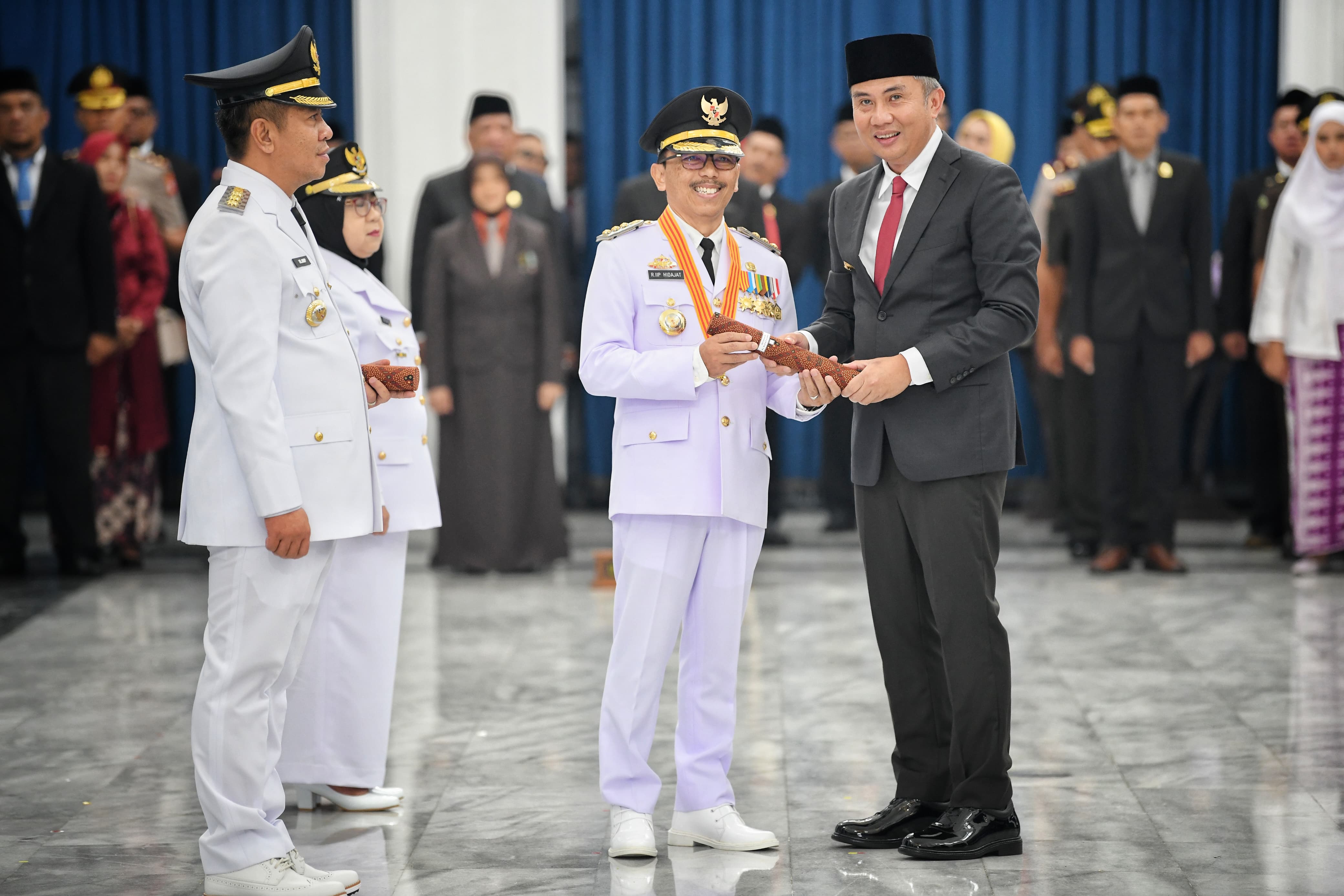 Pj Gubernur Jawa Barat Minta Kepala Daerah Ciptakan Pemilu Damai dan Aman