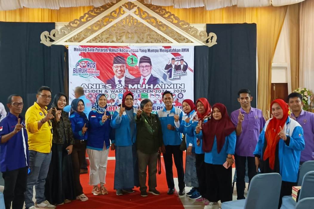 Poros Buruh Peruhana Untuk AMIN Sulsel menyatakan kesiapannya untuk memenangkan 70% suara pasangan AMIN dalam Pilpres 2024 di Sulsel.