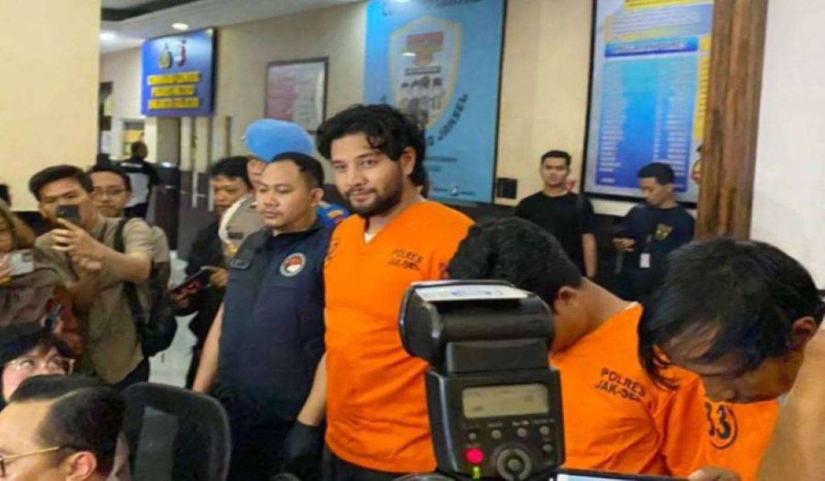 Artis Ammar Zoni saat ditangkap karena penggunaan narkoba